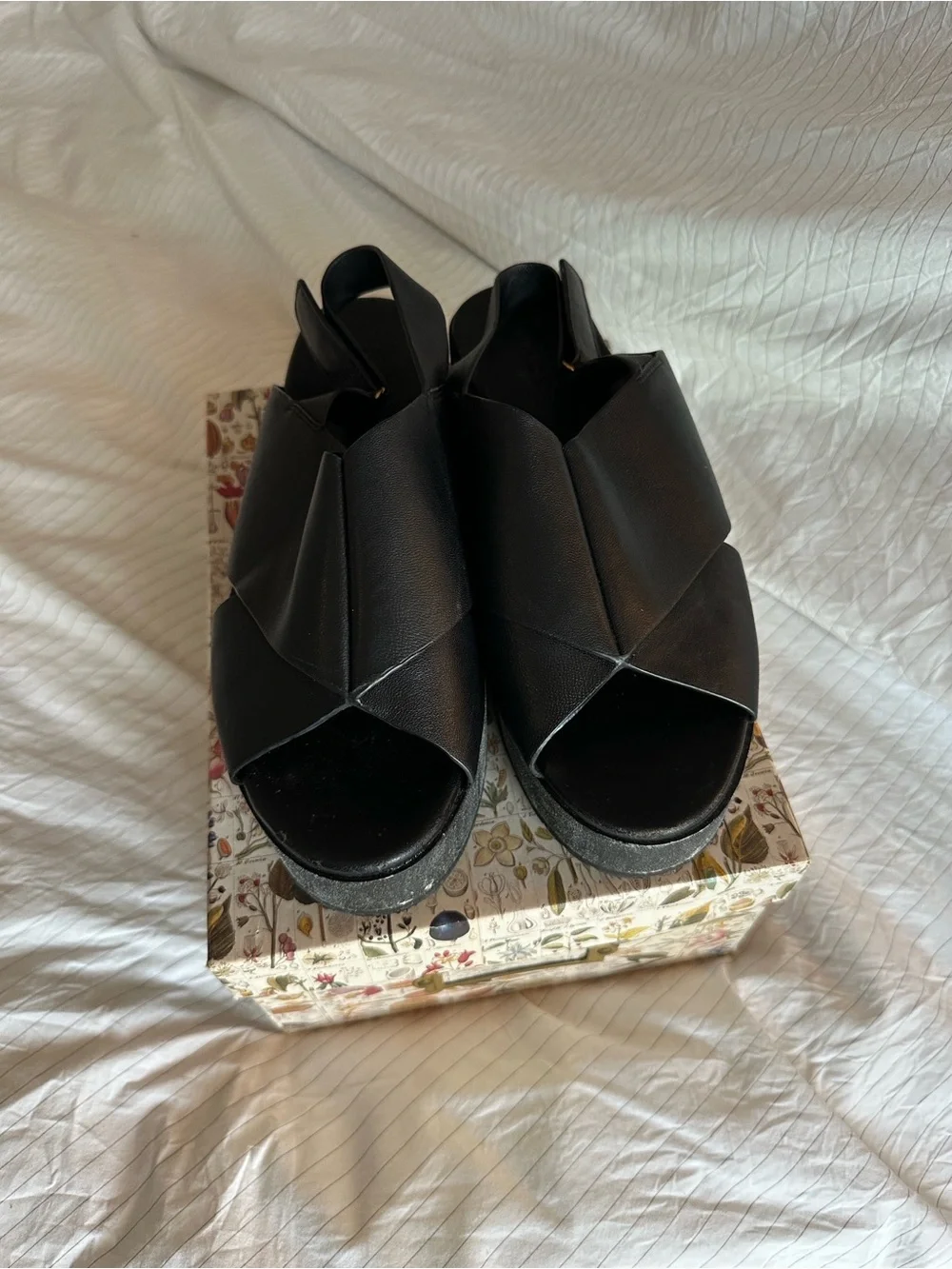 Vince - Black Leather Cross‑Strap Platform Slingback Sandals - 9